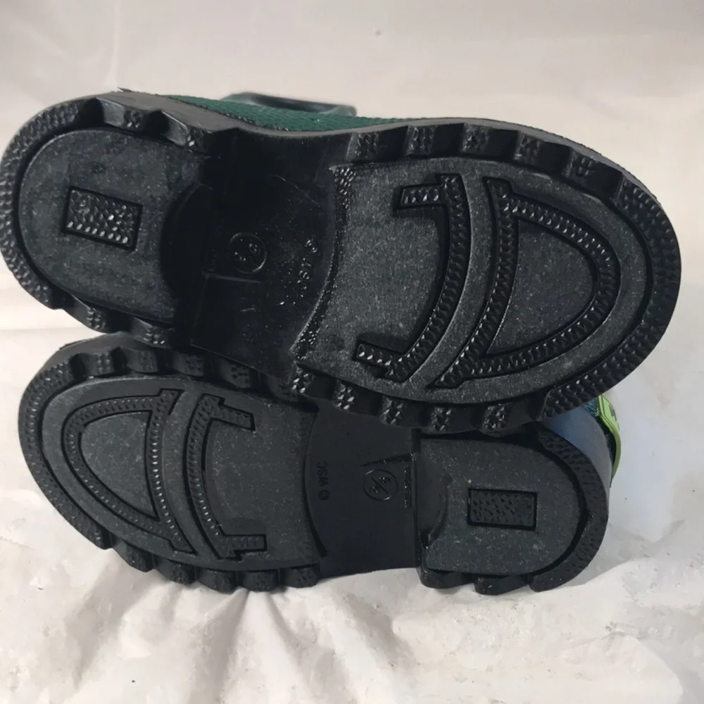 Western Chief Classic “Firecheif Navy and Green Pull On Rubber Rain Boots